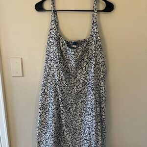 Old Navy Blue and White Floral Dress